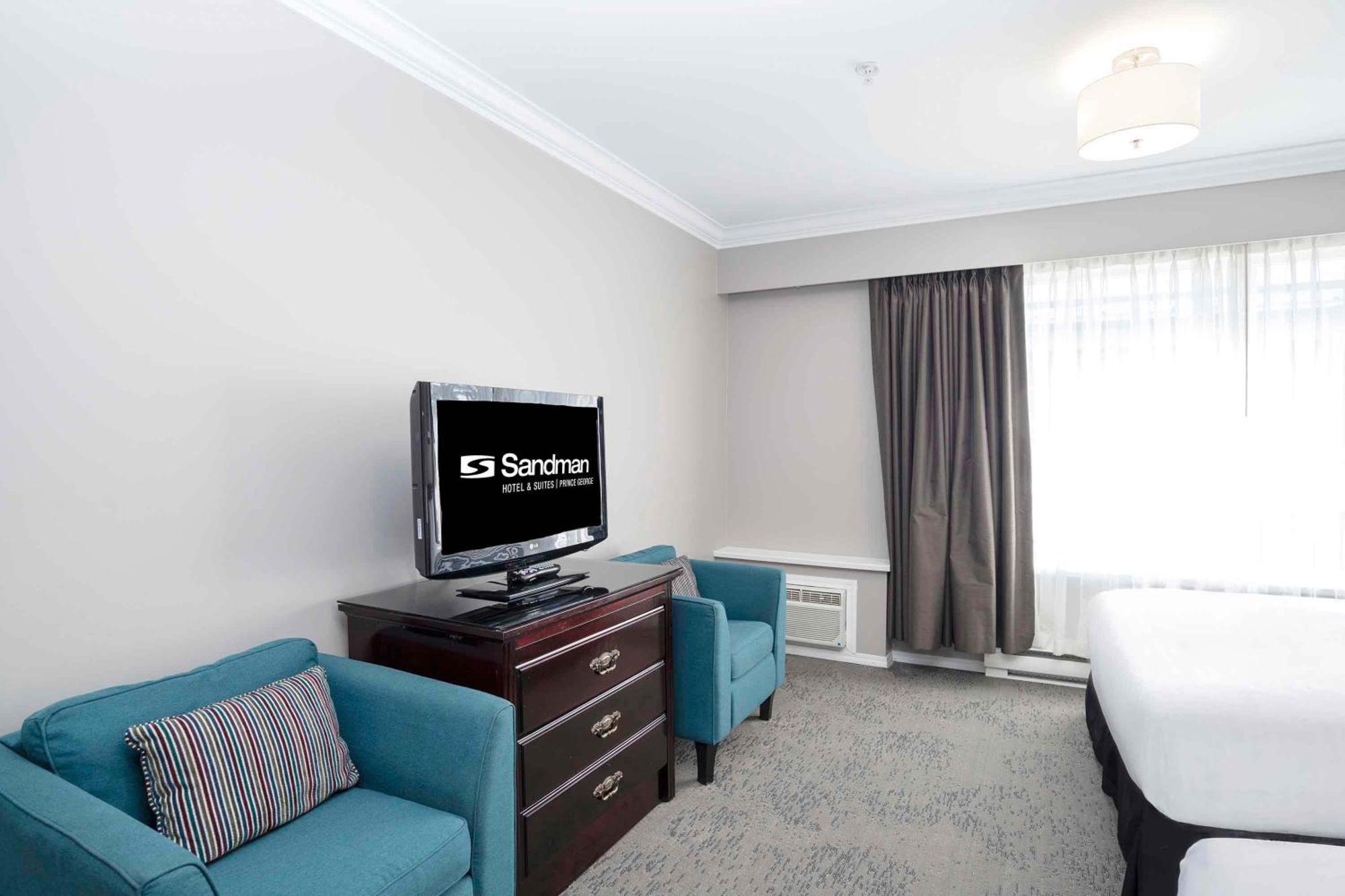 Studio Suite 2 Queen Beds Kitchen