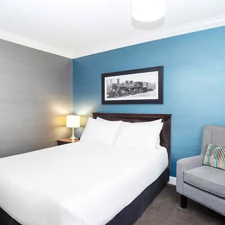 Sandman Hotel & Suites Prince George-2